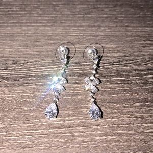 Cubic zirconia dangling earrings
